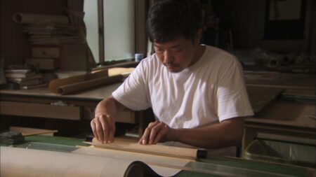 掛軸の修理と保管方法を徹底解説します。 掛軸買取コラム3